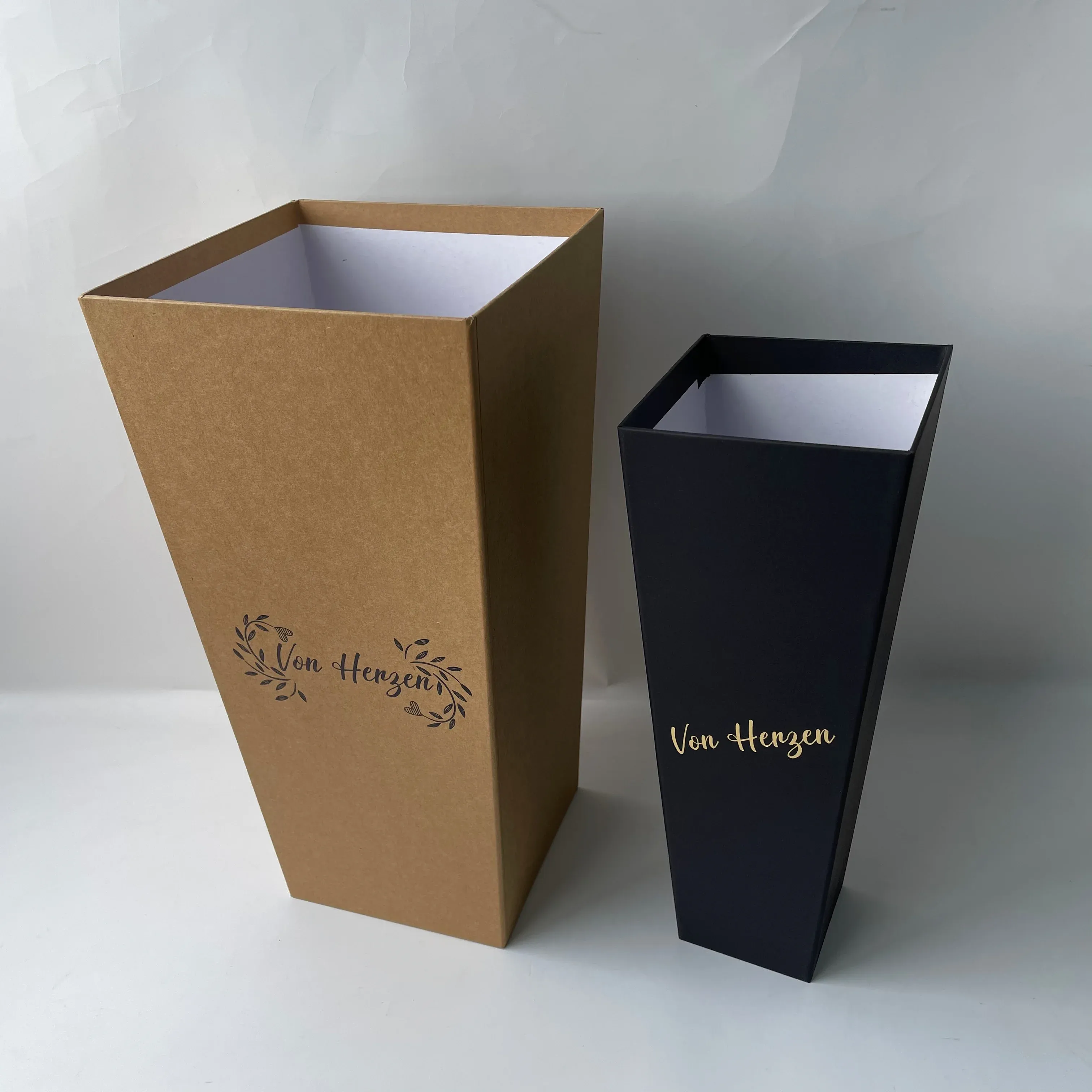 2023 Luxury Manufacturers Wholesale High Quality Flower Box Gift Box Hold Cylinder Black Senior Sense Box - Buy Cardboard Rose Flower Boxes,Flower Boxes,Boxes.