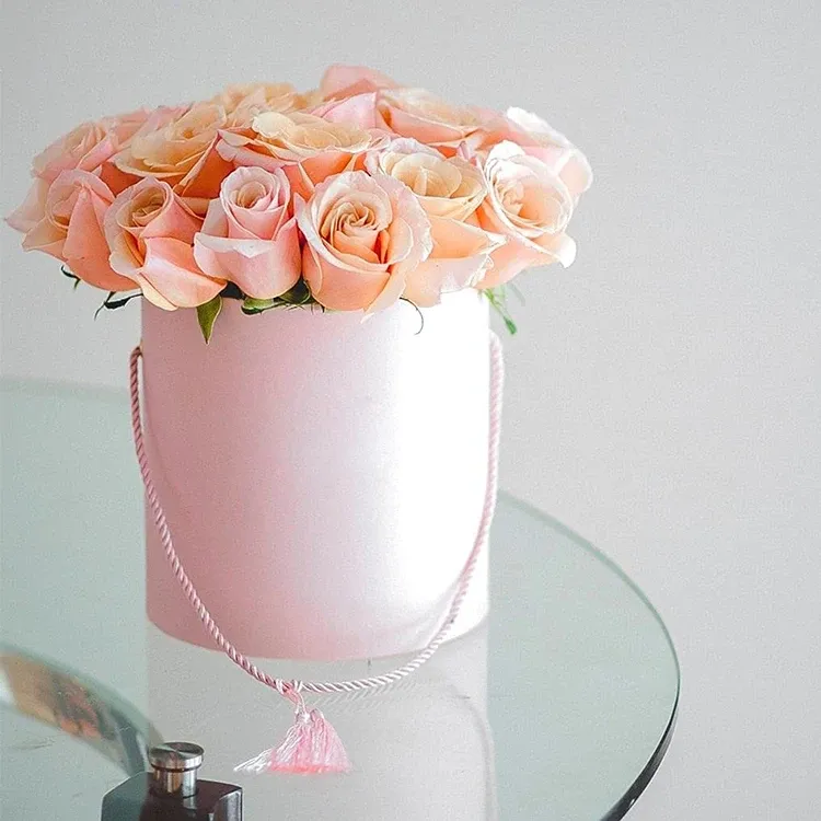 High-quality Colorful Luxury Design Rose Box Paper Round Flower Gift Packaging Box Wholesale For Bouquet - Buy Paper Round Flower Gift Packaging Box Wholesale,Round Paper Box,Paper Box Luxury Rose Box Packaging For Bouquet.
