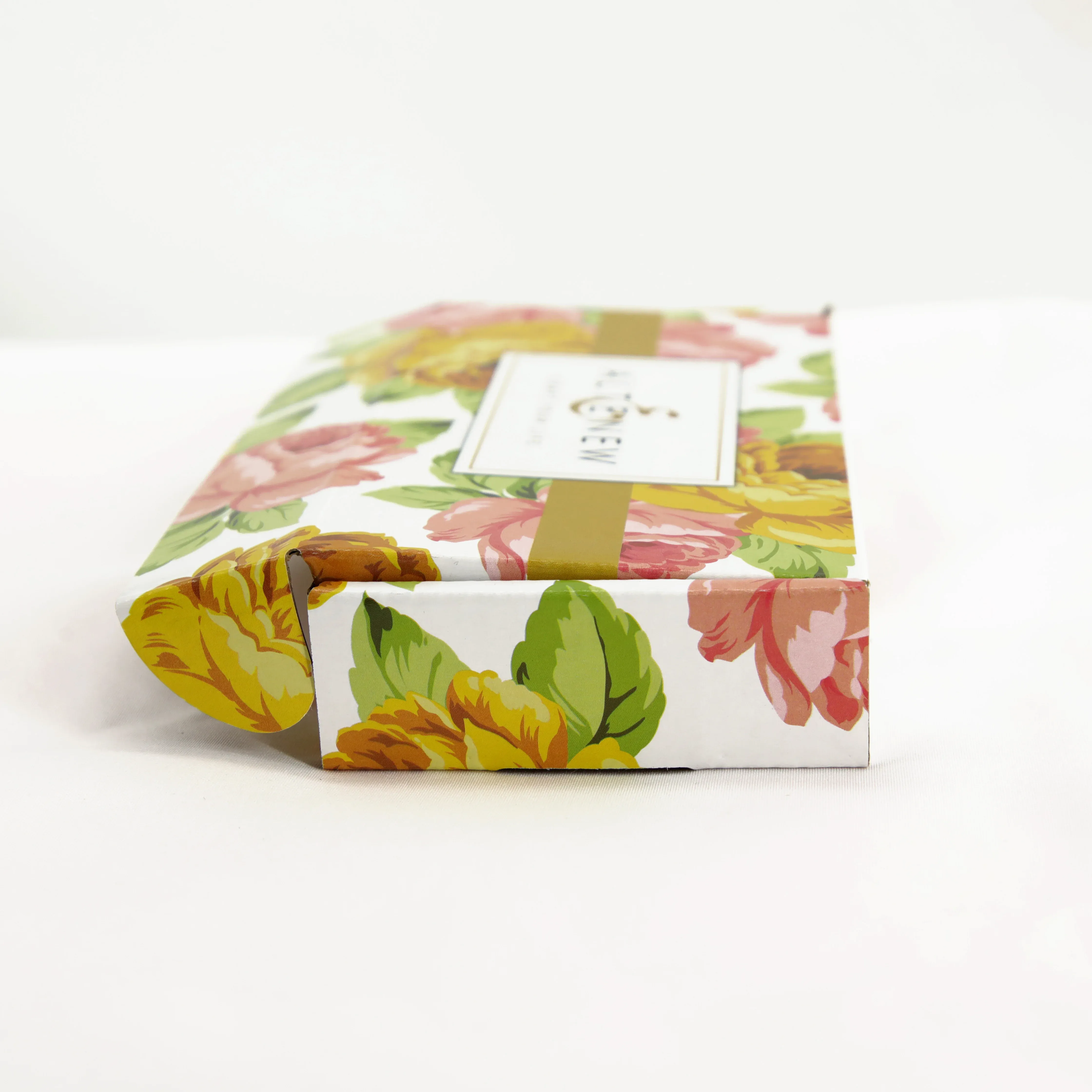 Wholesale Eco-friendly Custom Logo Corrugated Paper Shipping Box With Custom Logo - Buy Delicate Paper Packaging Box,Custom Logo Paper Boxes,Gift Box Packaging Box.
